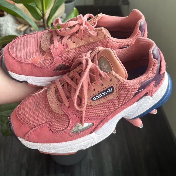 Adidas Falcon Women’s - Picture 3 of 5